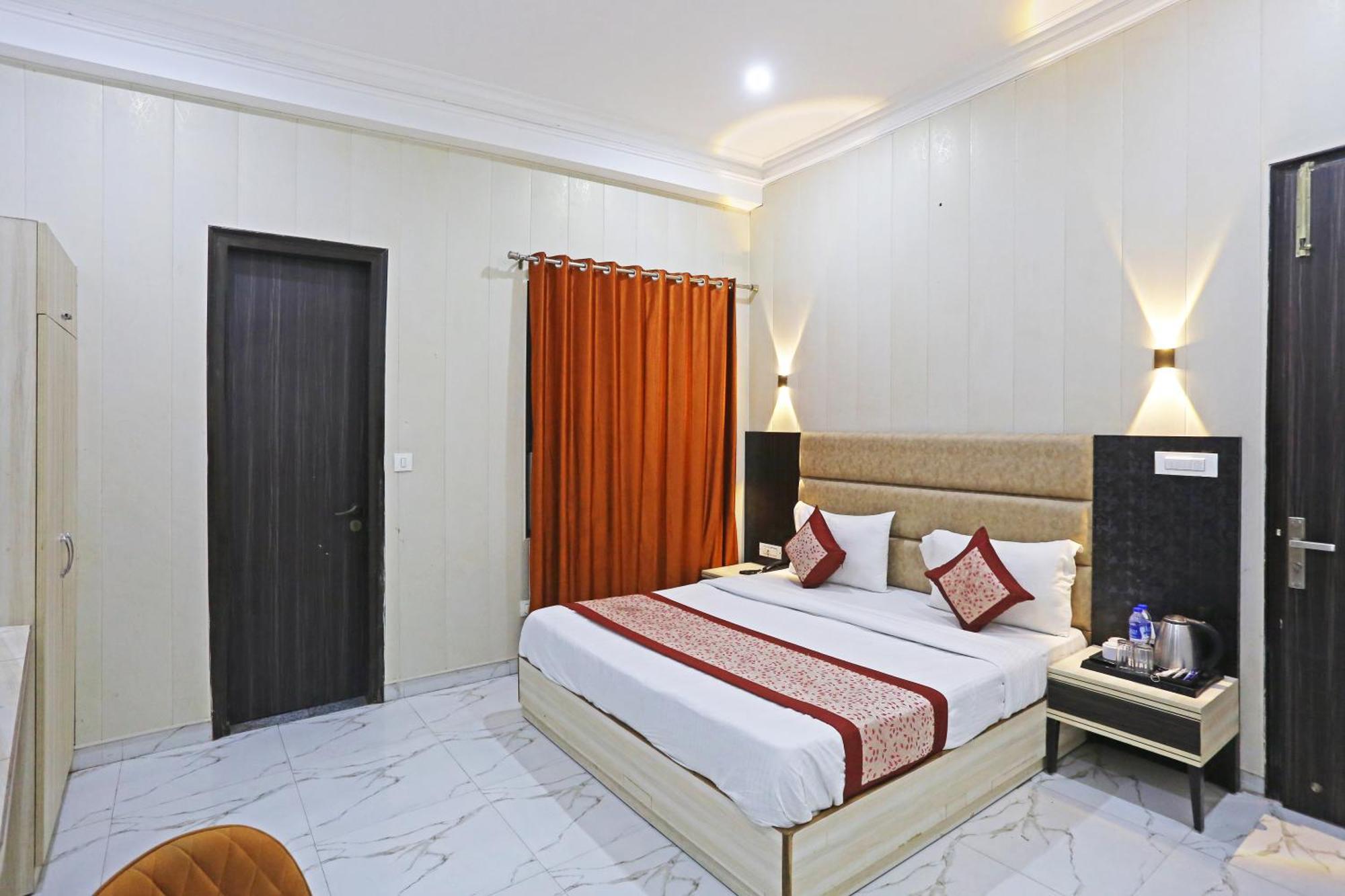 The Almora Residency - Complimentary Airport Trasnfer Hotel นิวเดลี ภายนอก รูปภาพ