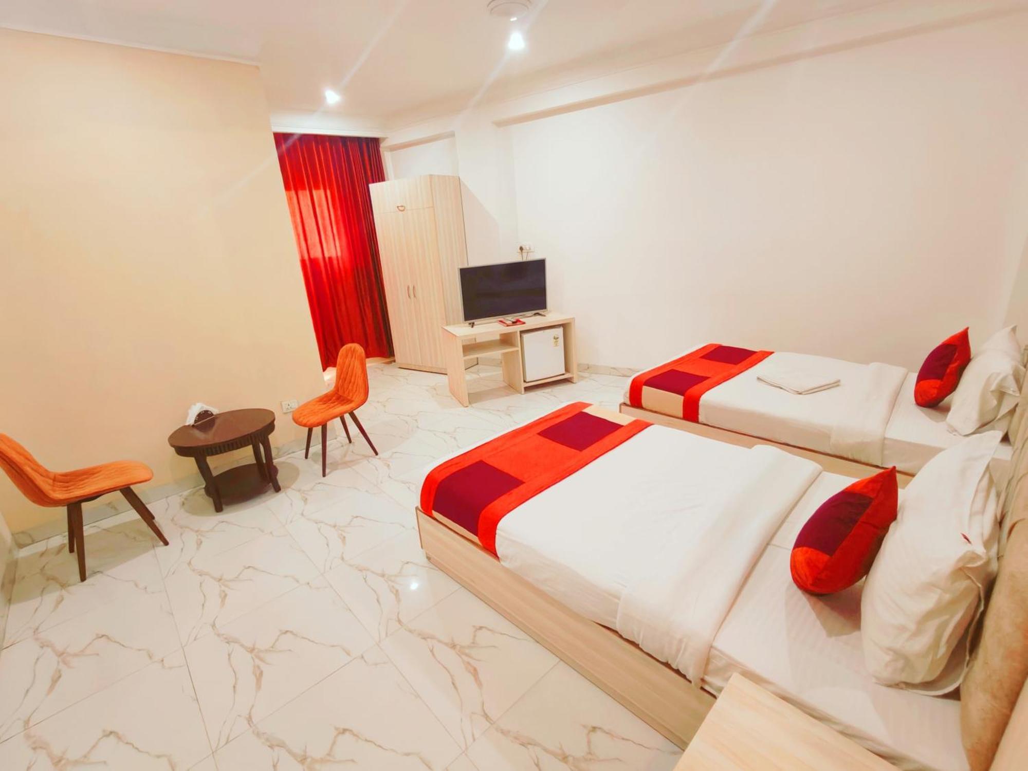 The Almora Residency - Complimentary Airport Trasnfer Hotel นิวเดลี ภายนอก รูปภาพ