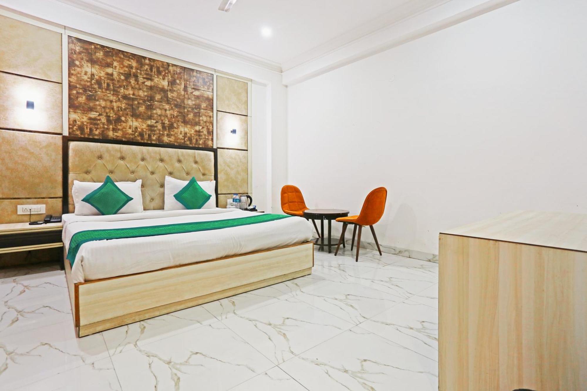 The Almora Residency - Complimentary Airport Trasnfer Hotel นิวเดลี ภายนอก รูปภาพ