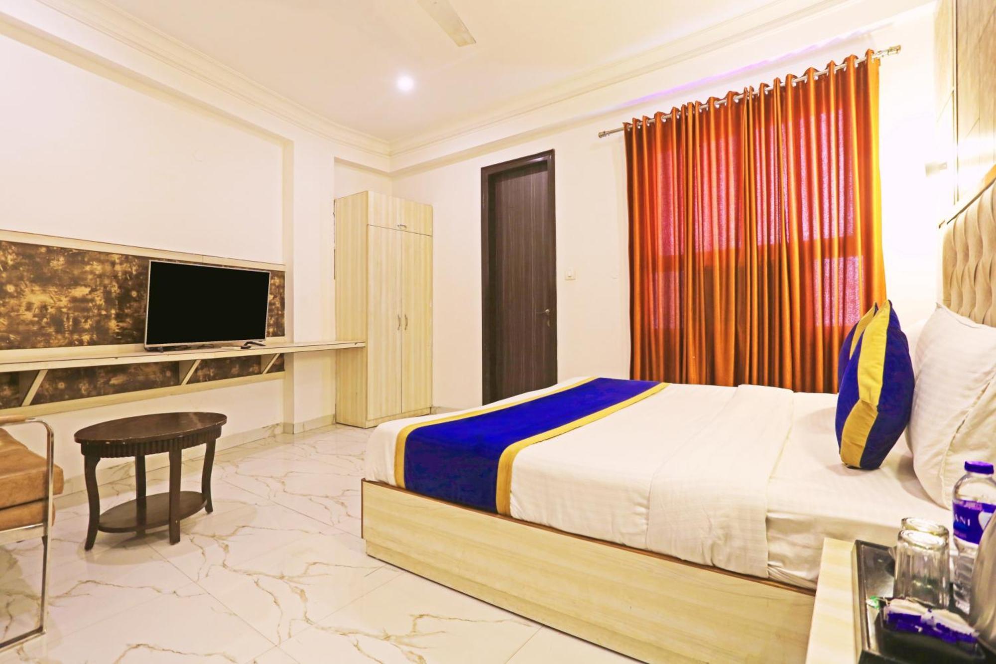 The Almora Residency - Complimentary Airport Trasnfer Hotel นิวเดลี ภายนอก รูปภาพ