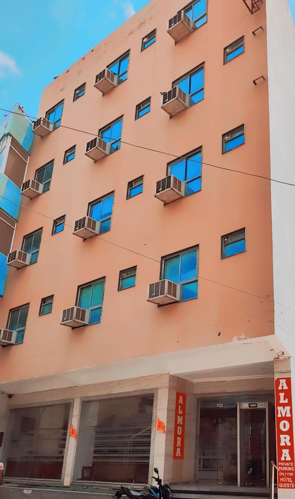 The Almora Residency - Complimentary Airport Trasnfer Hotel นิวเดลี ภายนอก รูปภาพ