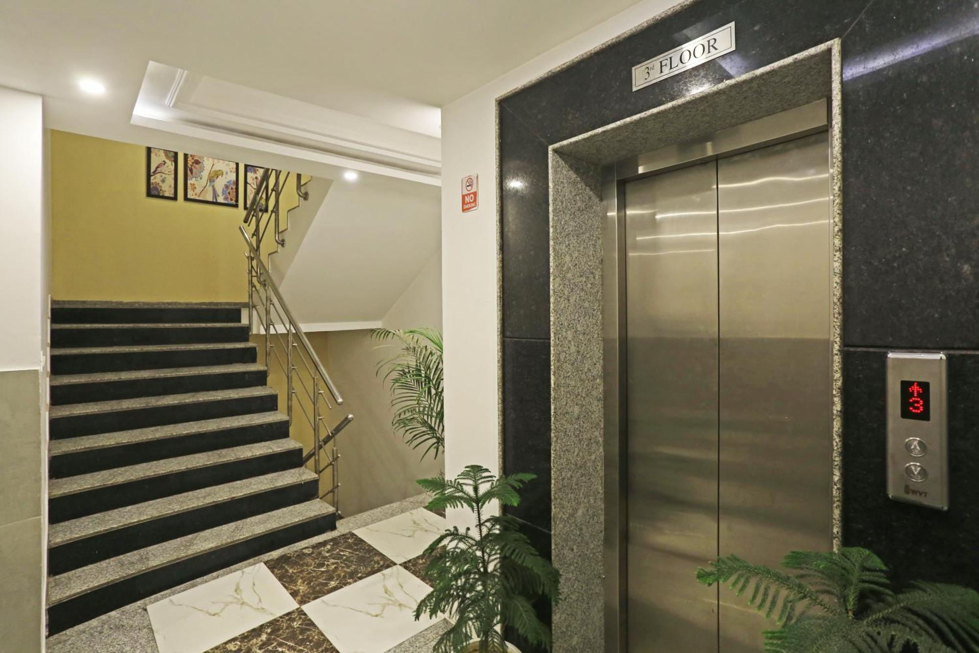 The Almora Residency - Complimentary Airport Trasnfer Hotel นิวเดลี ภายนอก รูปภาพ