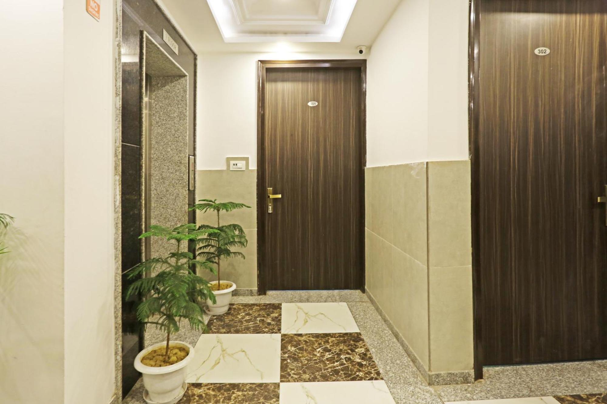 The Almora Residency - Complimentary Airport Trasnfer Hotel นิวเดลี ภายนอก รูปภาพ